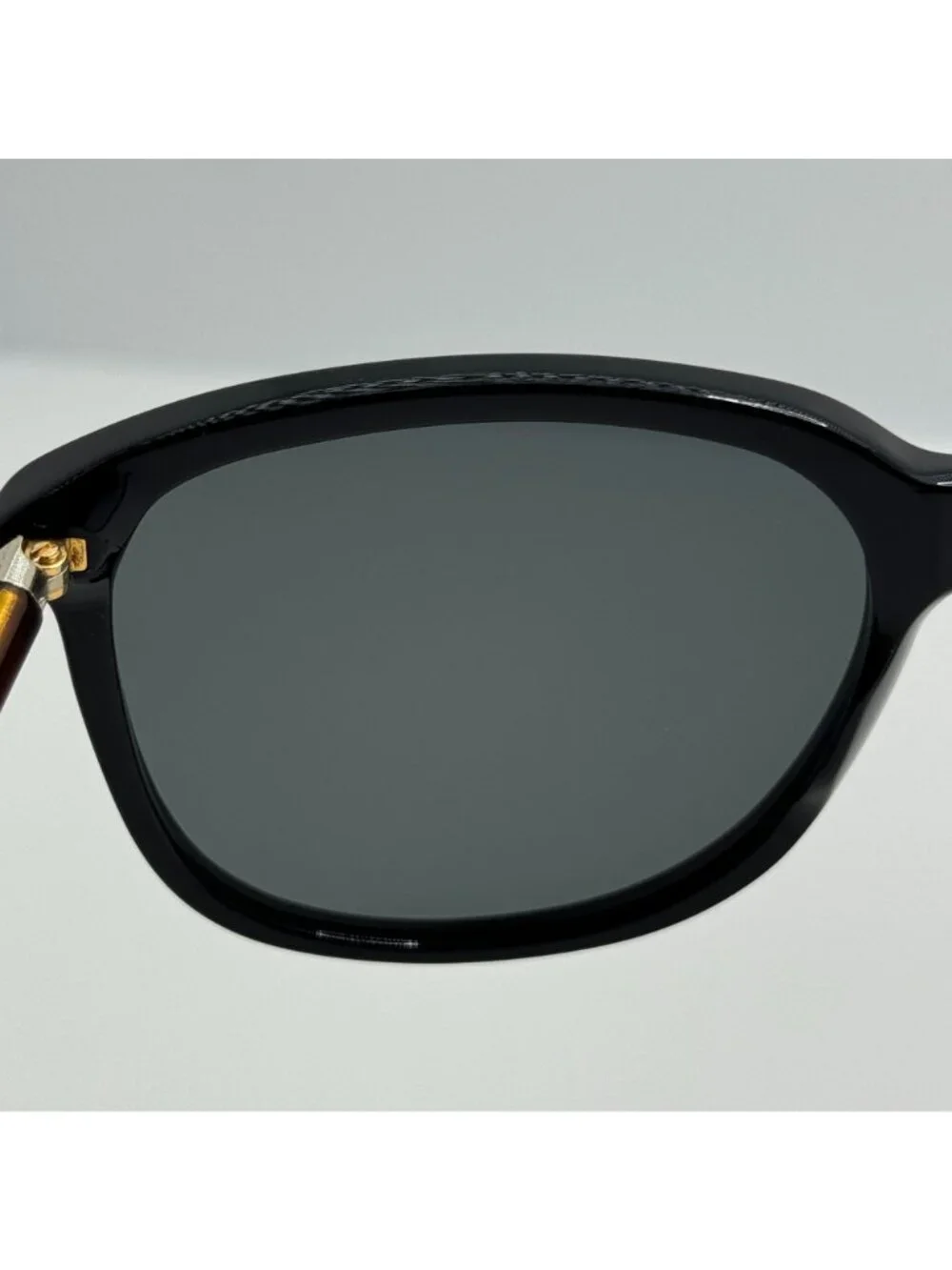 Burberry Sunglasses B 4139 3001/87 Italy 57-17-140